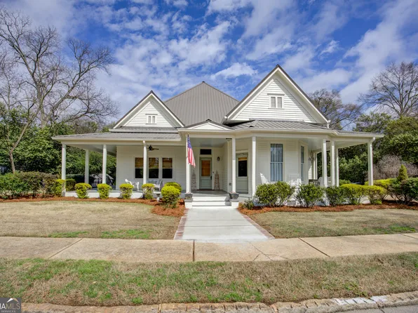 88 College St, McDonough, GA 30253