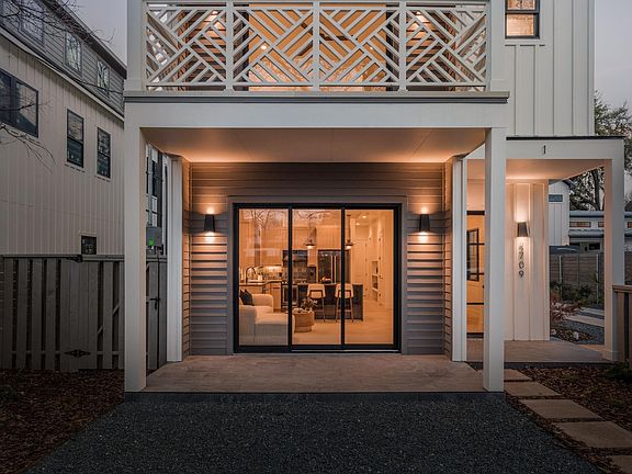 5th image of 2709 Stacy Ln #1