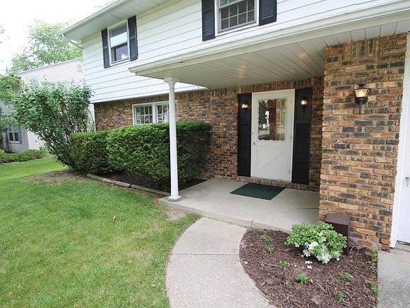 2nd image of 3928 Knightway Dr