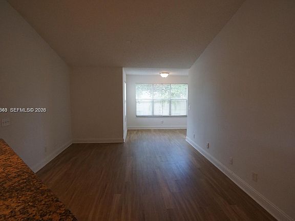 5th image of 12840 Vista Isles Dr APT 628
