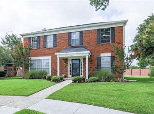2909 Clearwater Dr, Mesquite, TX 75181