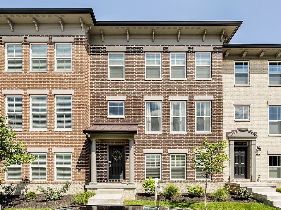 1st image of 336 Fairfax Way