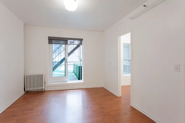 Rented by Warren T Real Estate Corp. | media 9