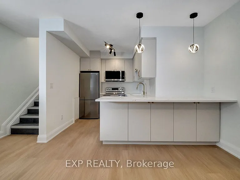 533 Broadhead Ave #B — Photo 10