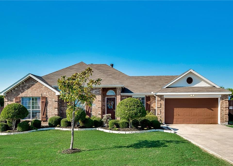 1st image of 720 Overland Dr