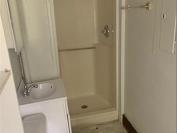 5th image of 1032 N 9th St