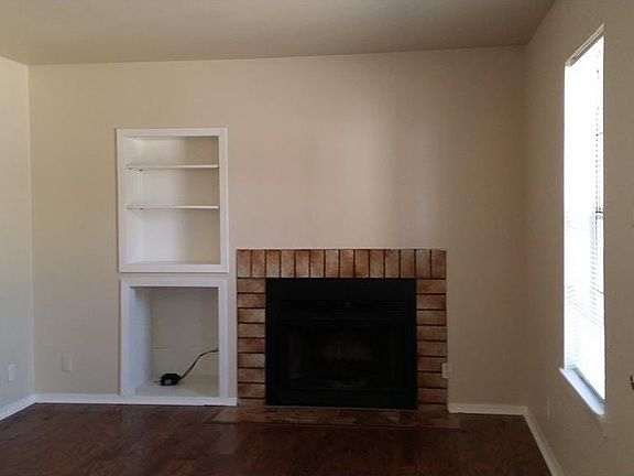 3rd image of 3825 Camelot St APT C
