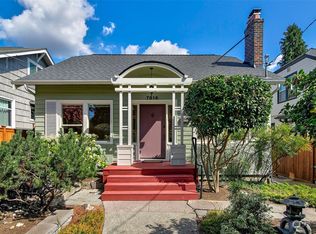 7816 Roosevelt Way NE, Seattle, WA