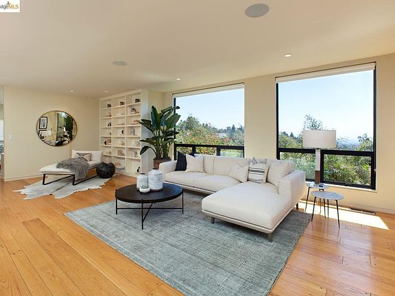 4th image of 6808 Estates Dr