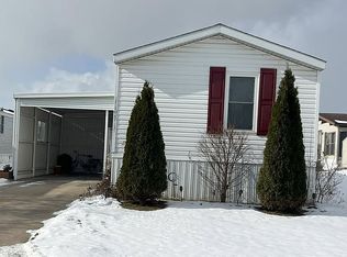 1047 Windrow Ct, Burton, MI 48509