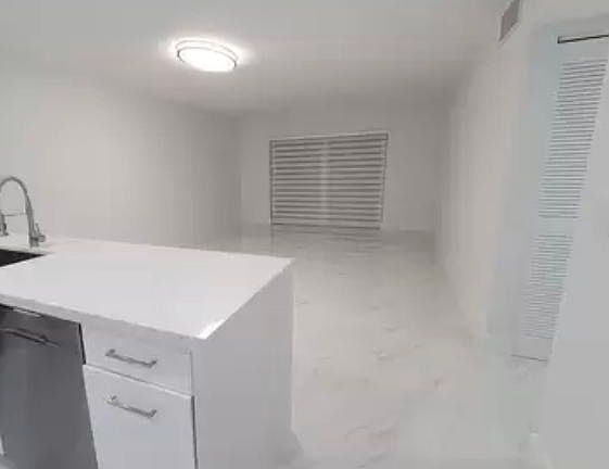 4th image of 7705 Camino Real #203
