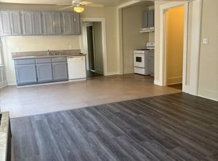 828 1/2 W 40th Pl #828-1/2, Los Angeles, CA 90037