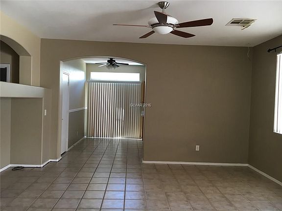 4th image of 1035 Scarlet Haze Ave #0