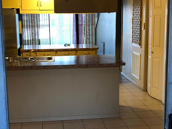 3rd image of 3510 Country Club Dr N #2