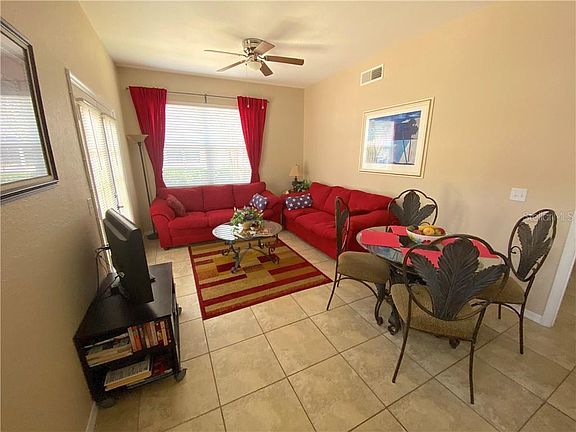 4th image of 4007 Venetian Bay Dr APT 101