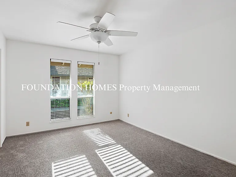 158 Roundtree Blvd — Photo 10