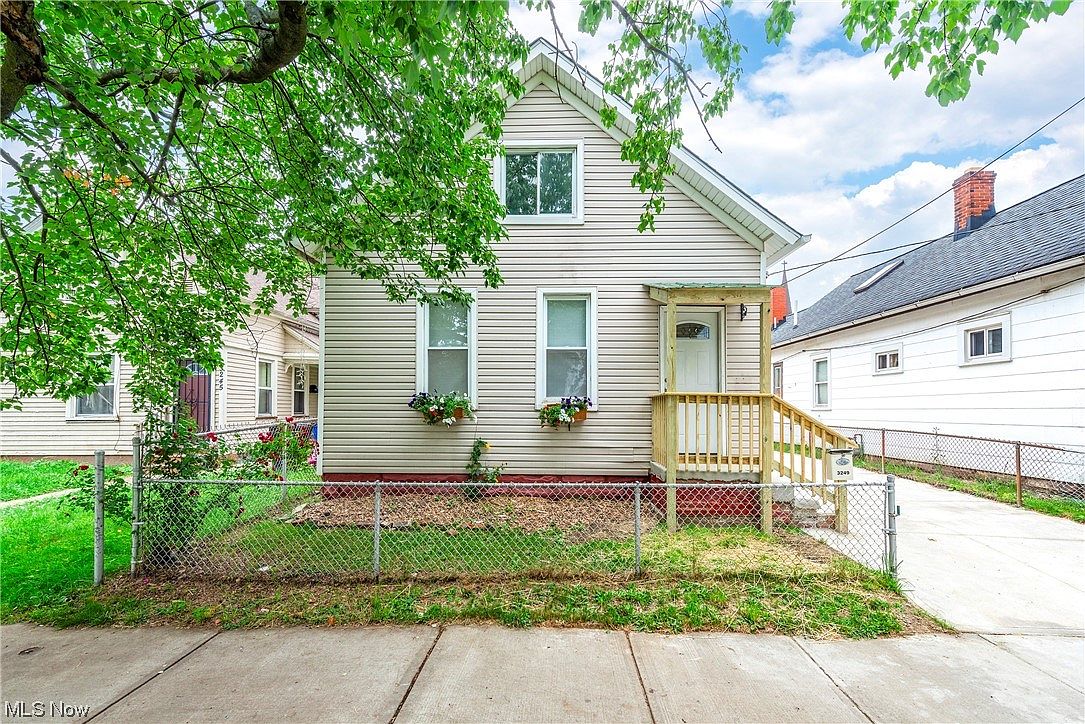 3249 W 44th St, Cleveland, OH 44109 MLS 4469349 Zillow
