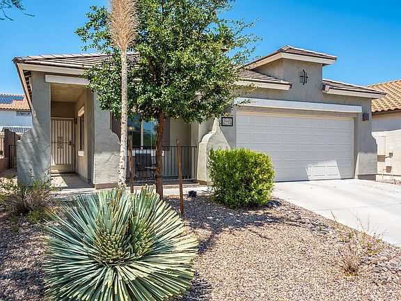 2nd image of 502 W Calle Sombra Linda
