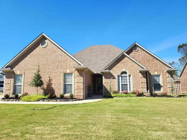 4109 Charleston Dr, Jonesboro, AR 72404