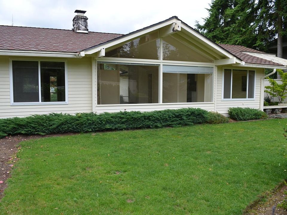 1st image of 4711 150th Pl SE