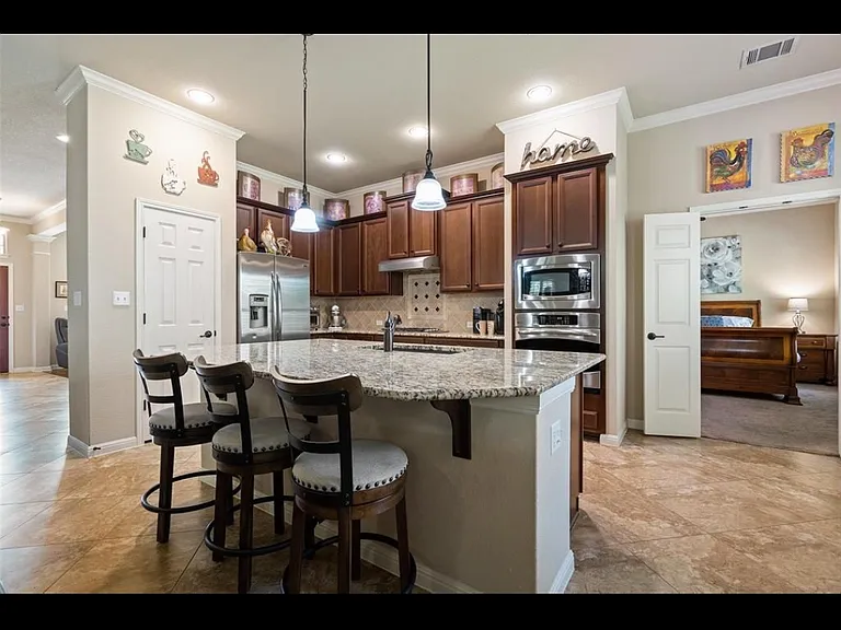 9550 Savannah Ridge Dr #21 — Photo 13