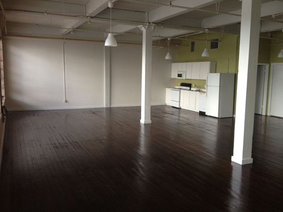 2nd image of 100 Jackson St Ste 202