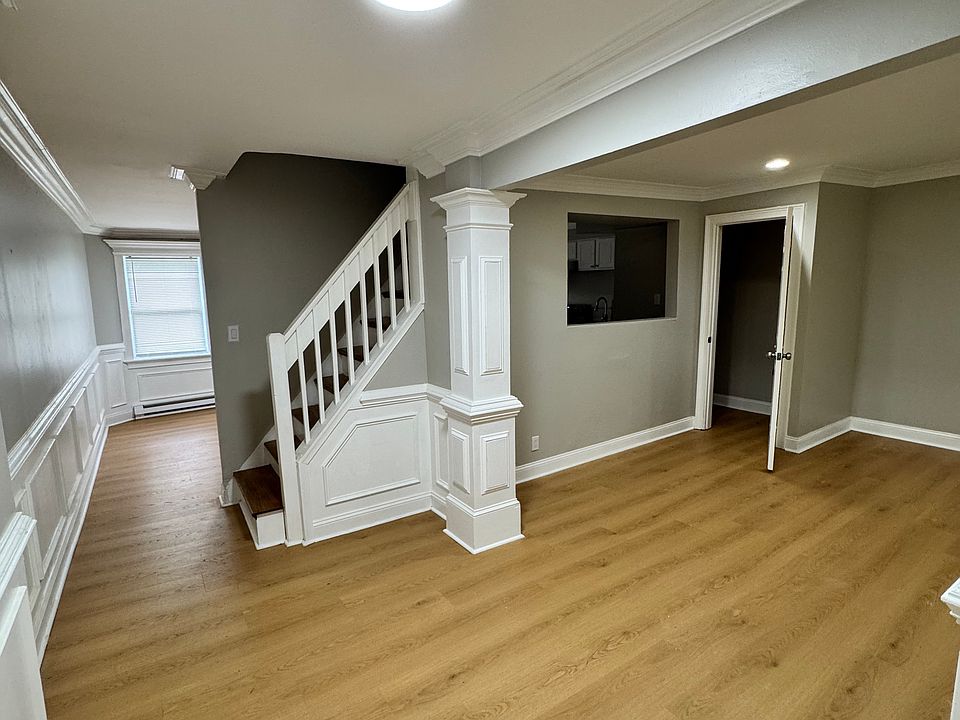 1st image of 218 N Clayton St