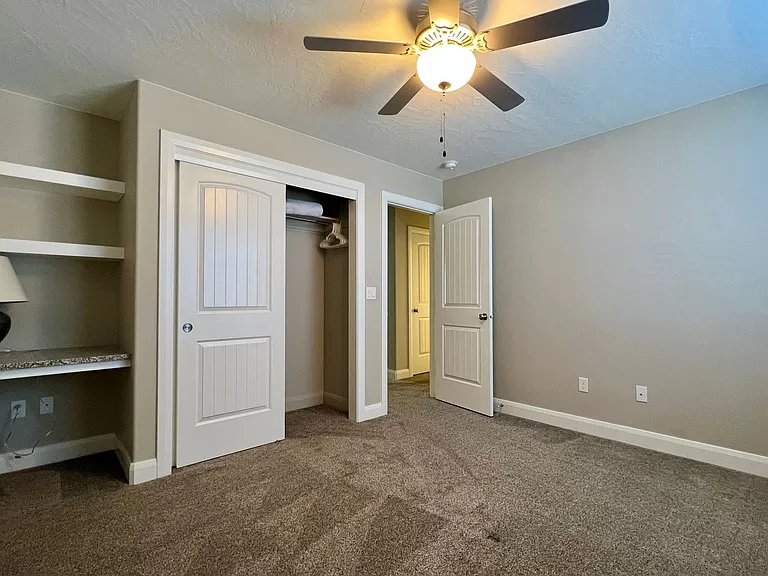 2520 Blackhawk Dr #30 — Photo 42