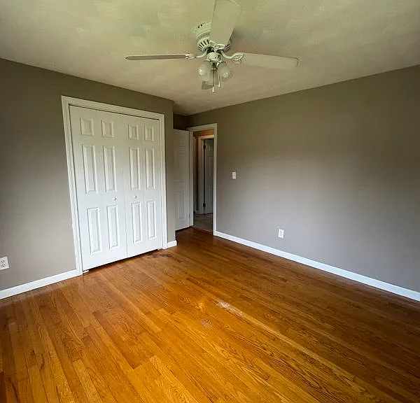 89 Florida Dr — Photo 12
