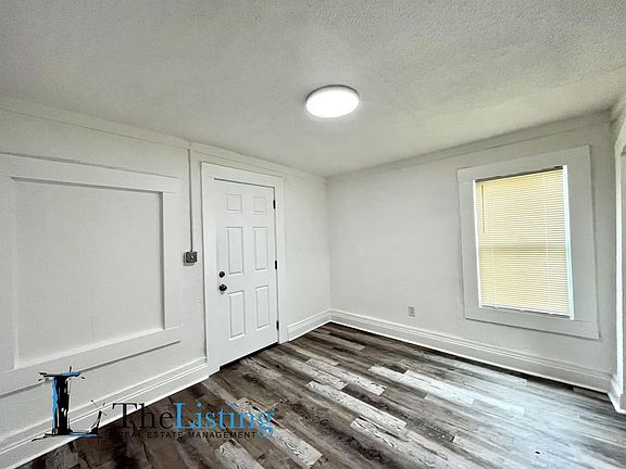 5th image of 111 McQuigg Ave #B
