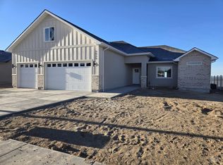 1515 Leslie Dr, Jerome, ID 83338