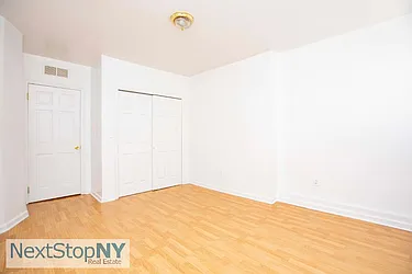 Rented by NextStopNY