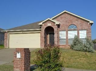 607 Fawn Meadow Trl, Kennedale, TX 76060