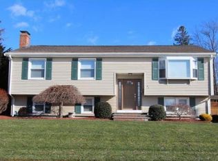 82 Arnold Rd, Norwood, MA 02062