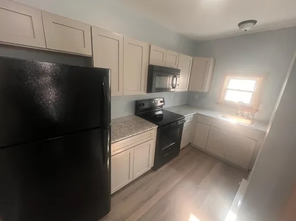 23 Clinton St Unit 2, Brockport, NY 14420