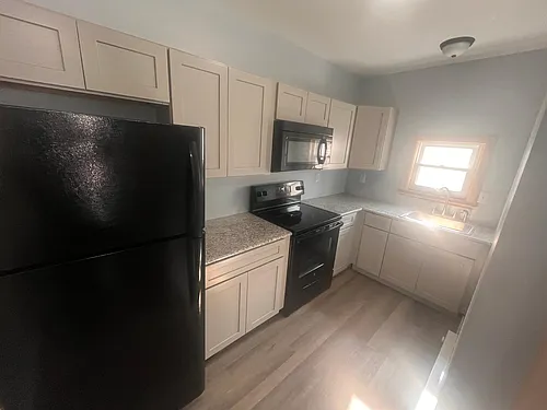 23 Clinton St #2 Photo 1