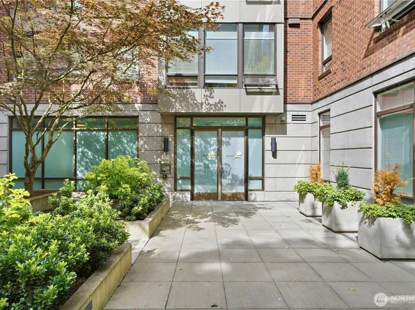 4547 8th Avenue NE #311, Seattle, WA 98105