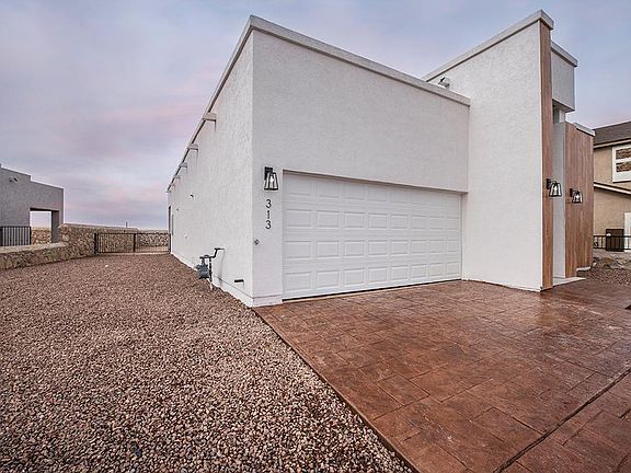2nd image of 313 Canyon Vista Dr