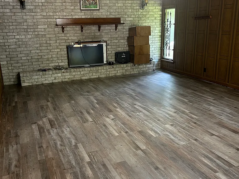 1713 Orval Cv — Photo 21