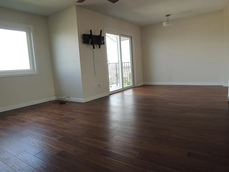 4527 Vista Largo — Photo 23
