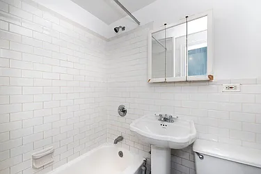 Rented by Living New York