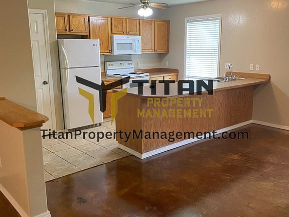 3rd image of 2784 Gattin Rd