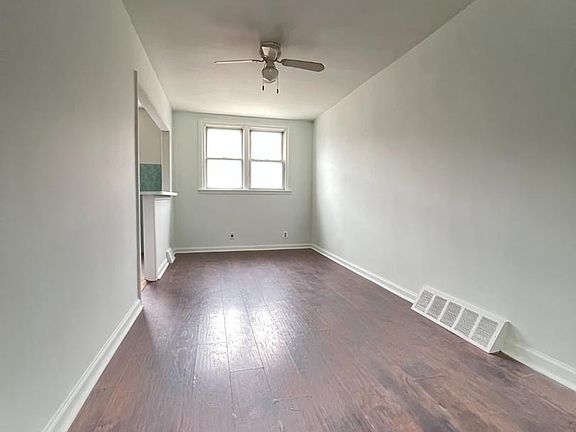 5th image of 7127 Horrocks St