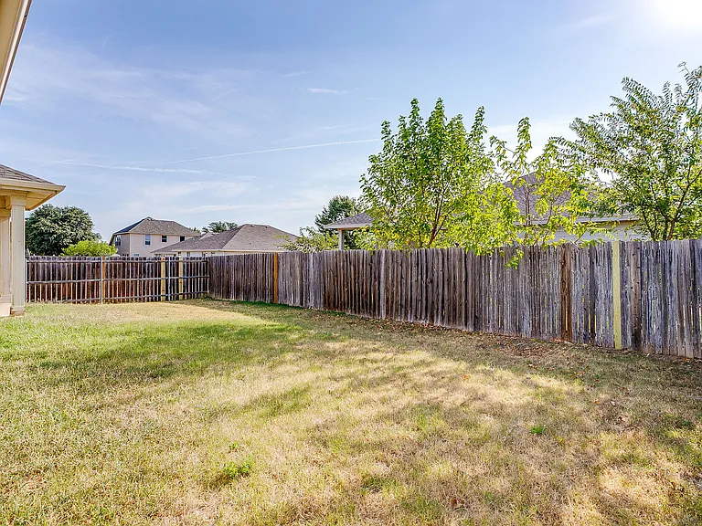 14024 Esperanza Dr — Photo 20