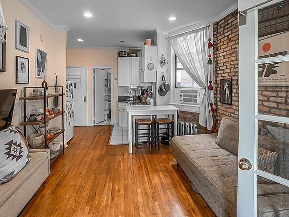 5th image of 73 E 3rd St APT 4D
