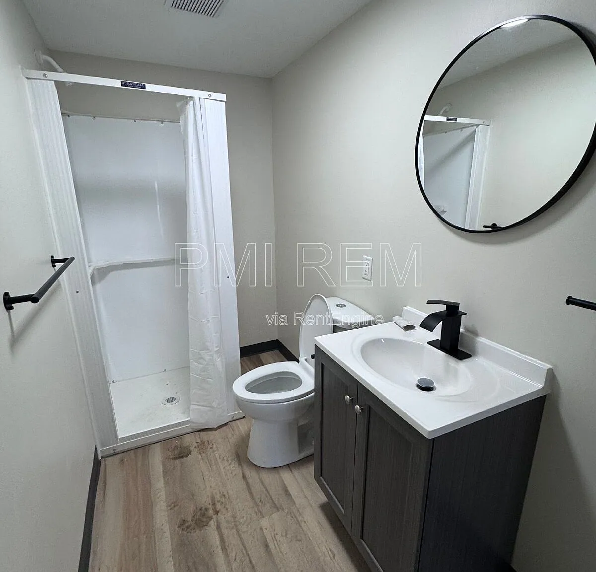 1 bed, 1.0 bath, 600 sqft, $905 — Photo 4