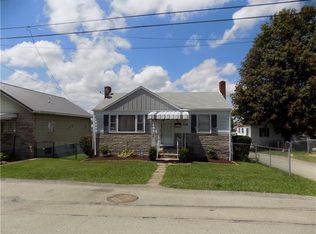 416 Clarendon Ave, Uniontown, PA