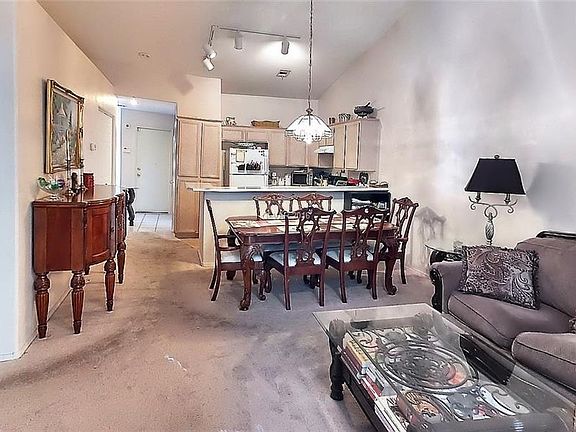 4th image of 6413 Blue Blossom Ave