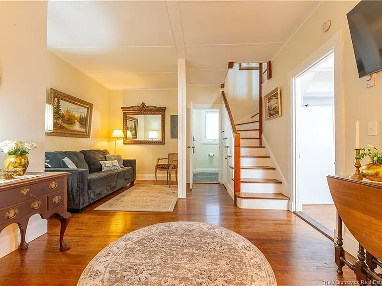 46 Reed Ave — Photo 31