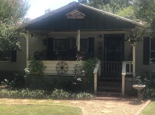 140 Creek Cir, Etoile, TX 75944